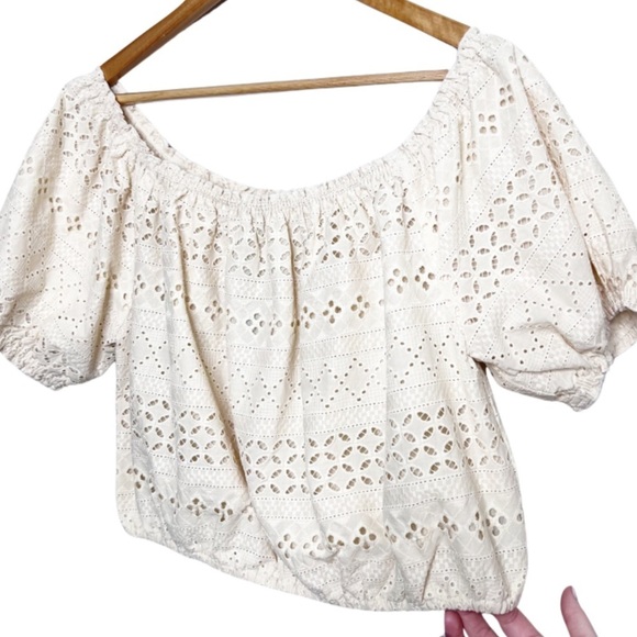 New with Tags Women's Buffalo David Bitton Fig Eyelet Cream Short Sleeve Blouse - Picture 10 of 16